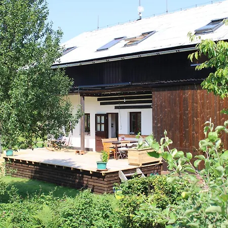 Bez Hranic Krompach